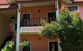 Lanta Nature House